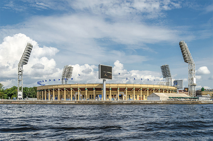 Zenits letztes Spiel im Petrowsky Stadion